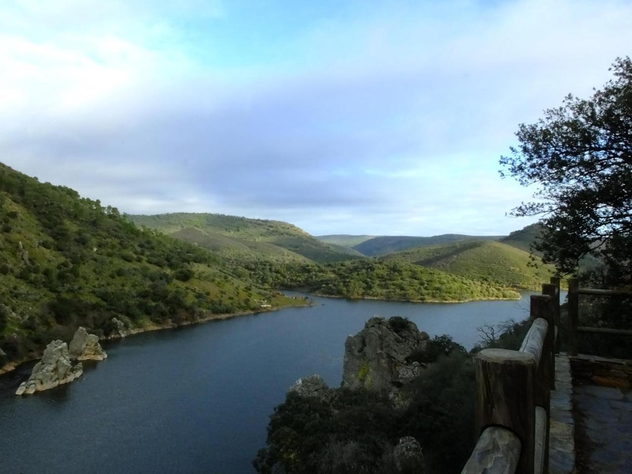 Casa Rural La Sierra De Monfraguee Malpartida De Plasencia Esterno foto